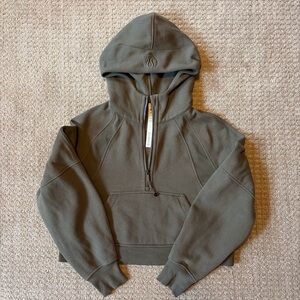 lululemon Scuba in Olive Green!
